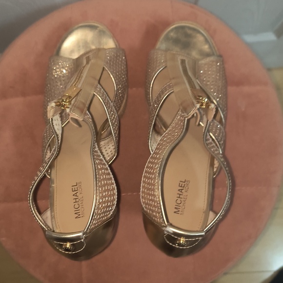 Michael Kors Damita Wedge Sandals Size 8 - Picture 6 of 8